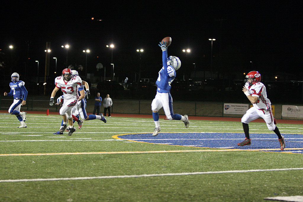 football-11-13-08-2.jpg