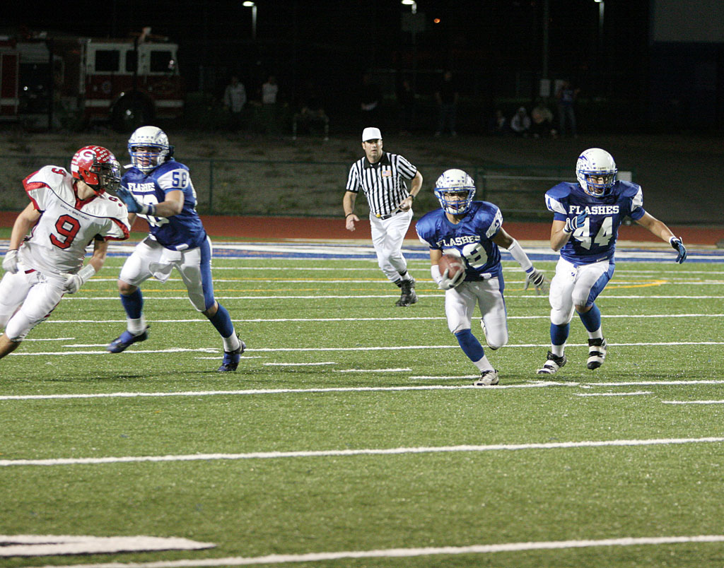 football-11-13-08-8.jpg