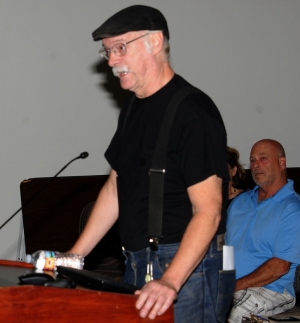 (above) Bruce Johnson, tenant of Fillmore's Packinghouse Creative, voicing his frustrations at City Council regarding the red tagging of the building (the packing house at Sespe and A Street across from the fire station) back in August of this year. See Johnson’s Letter to the Editor in the 