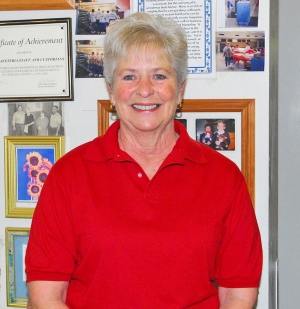 At Tuesday night’s school board meeting, Sespe School Cafeteria Manager “Grandma” Lou Hoover was presented the “Be the Change” award.