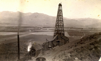 Pictured above is the Bardsdale Oil Derrick back in 1890. Today most of the crops grown are avocados, lemons, oranges and vegetables. Courtesy Fillmore Historical Museum.