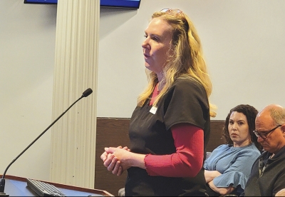 Concerned citizen Tracey Stewart spoke at Tuesday’s regular Fillmore City Council meeting, asking for help from the city to have Sierra Northern Railway move their graffiti-covered railcars from the present Grand Avenue-7th Street railroad tracks. 