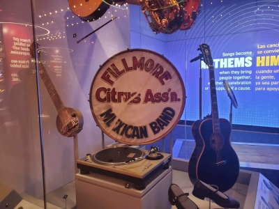 “Fillmore Freedom Flyers” group toured the Smithsonian Museum where they saw the Fillmore Citrus Association Bass Drum on display. Pictured is a photo of the drum taken this month, October 2023. Photo credit Lady Jo Becerra, article credit Fillmore Historical Museum.
Above is Antonio Gomez with the Fillmore Mexican Band drum in 2018. Antonio’s father, J. Loreto Gomez Cortez, was one of the trumpet players for the band at the Mexican Independence Day celebration in Guadalupe, CA, September 16, 1929. Courtesy Fillmore Historical Museum.
Above is the Mexican Independence Day celebration, Guadalupe, CA, September 16, 1929. Courtesy Fillmore Historical Museum.
