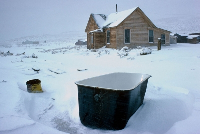 Bodie Bathtub And House by Photographer Ines Roberts