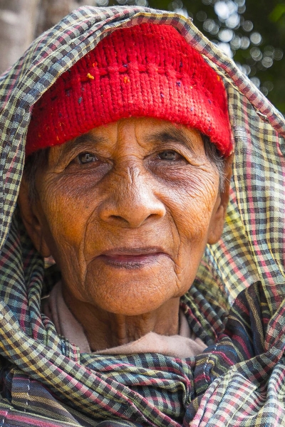 Old Woman. By Photographer Maureen Clark.