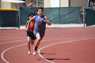 Isaac Gonzales will be representing the blazers at Championship in the 400m dash, Isaac also had a strong performance anchoring the 1st Place Bantam 4X400m team