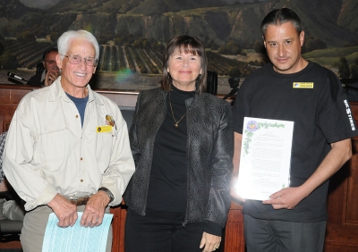 Proclamation well earned. Jack Stethem, left, and Victor Gongora receive a city Proclamation from Mayor Gayle Washburn on behalf of the Fillmore Lions Club for Non-Profit Organization of the Year, at Tuesday night’s council meeting.