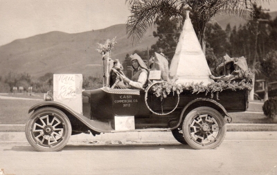 Leon Harthorn driving Harthorn's entry in a local parade circa 1930.