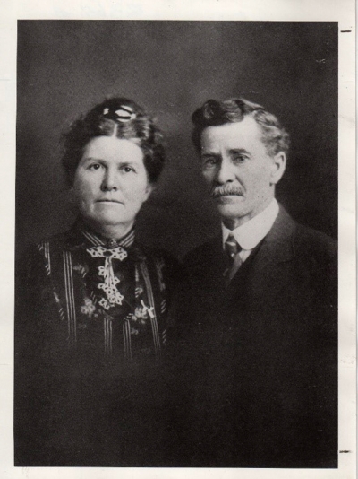 Hattie and George King, known as “The Kings”, bought farmland and built a home in Bardsdale that is still the residence of members of their family. 