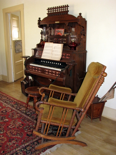 Arundell Pump Organ