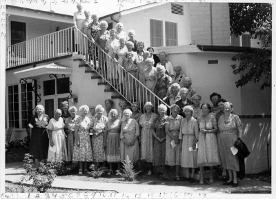FIRST GREY GABLES RESIDENTS: Residents of Grey Gables were committed to Dr. Andrus’s vision of the older years as a time of growth and service to others.  
Courtesy of: The Gables of Ojai Archives