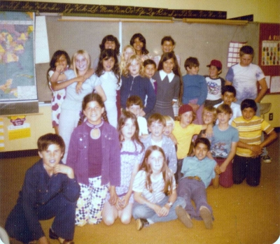 The class in 1976 in the classroom