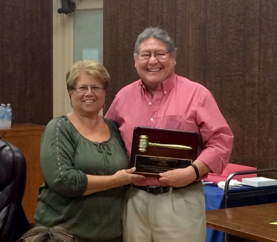 Board Member Lucy Rangel presents a Proclamation in Celebration of Distinguished Service as a Trustee of the Fillmore Unified School District to past members Tony Prado (above) and Dave Wilde (below) for their years of
service to the District. Photos courtesy Todd Schieferle.