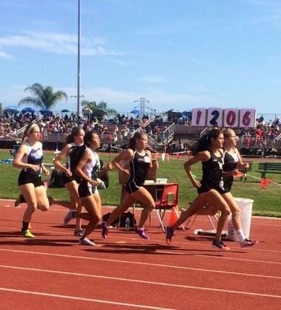 Senior Kiana Hope, 3200m run placing 2nd in her heat.