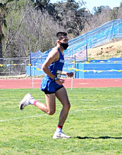 FHS Senior Fabian Del Villar posted the second-best time of the day at 17:32.30.