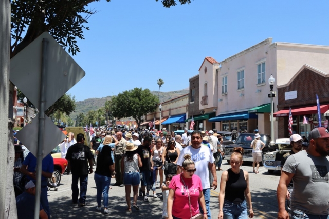 On Tuesday, July 4, 2023, from 9am to 3:30pm the Sespe Creek Car Show took place and was a big hit this year. The streets of downtown Fillmore were filled with a variety of cars old and new, people, food venders, shops, music and more this year’s show. Although it was a hot day for the City of Fillmore the crowds still came out enjoy the cars, food, music, and some good fun. Photo credit Angel Esquivel-AE. See more photos on page 10.