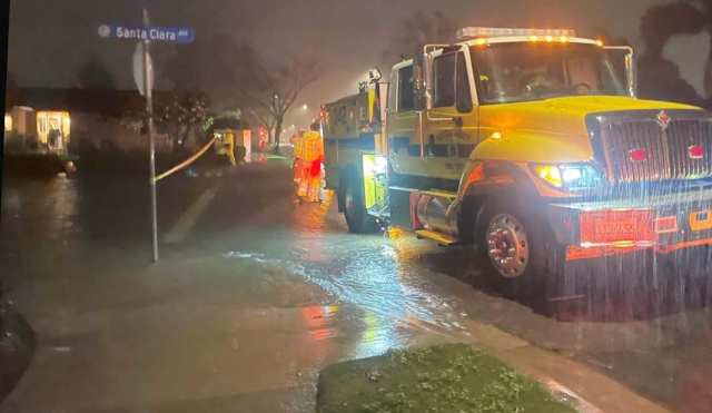 On Sunday, February 4, between 5pm and 7pm, Fillmore Fire Department received at least eight flooding calls in the Fillmore city limits. Photo shows flooding at Santa Clara Street and B Street. Photo credit Angel Esquivel-AE News.