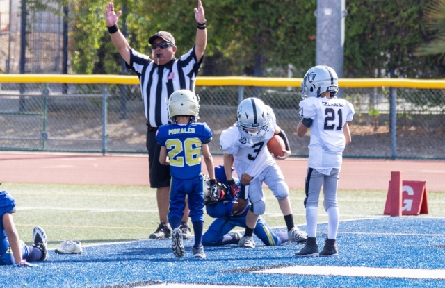 Raiders Bantams Silver D2 game vs. Oxnard Knights. Photo credit Crystal Gurrola.