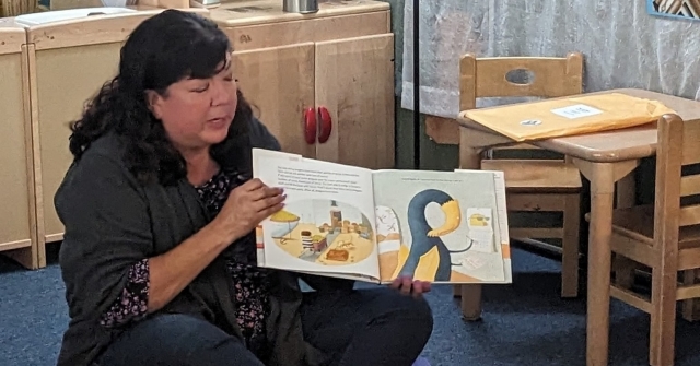 Last Friday, May 5, 2023, Mayor Pro Tem Christina Villaseñor had the opportunity to read Dragon Love Tacos book to a group of preschoolers at the Catalyst Kids Sespe in Fillmore. This is part of the First 5 Ventura County Take 5 and read initiative. For more information visit https://first5ventura.org/. 

 Photo  Courtesy https://www.facebook.com/photo?fbid=60894 9971265579&set=pcb.608950384598871.