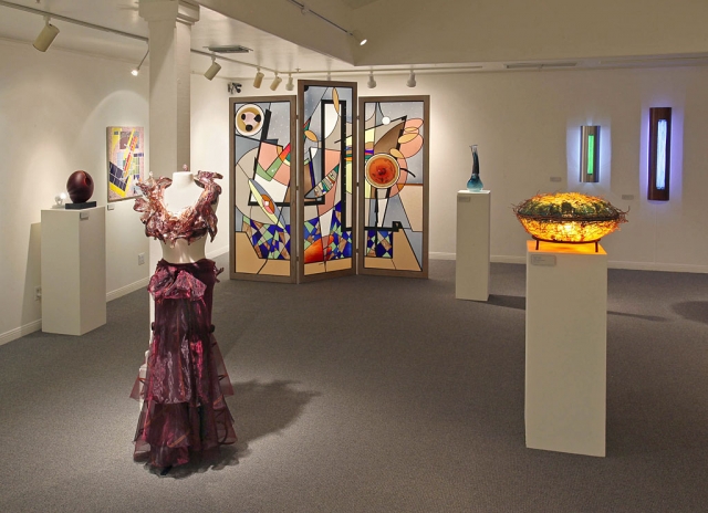 "American Glass Works” exhibit at the Ojai Valley Museum, Photograph by Roger Conrad.
