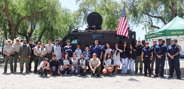 On Friday, June 28th, from 2pm – 4pm folks gathered for games and to share a great meal with friends--always a great idea! BBQ with the Badges did not disappoint. Thank you, One Step A La Vez, for having us out! Photo credit Angel Esquivel.