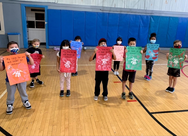 On Wednesday, February 10th, the Santa Clara Valley Boys & Girls Club of Fillmore’s K-1st graders made some arts & crafts Valentines! Above are the kids holding up their artwork as they remain socially distant but still having fun. Courtesy SCV Boys & Girls Club Facebook Page
