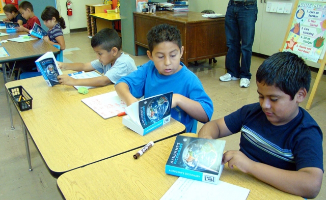 Fillmore Sunrise Rotary delivered dictionaries to third grade students at San Cayetano. They do this wonderful donation each year and the students are so proud to have their very own dictionaries.