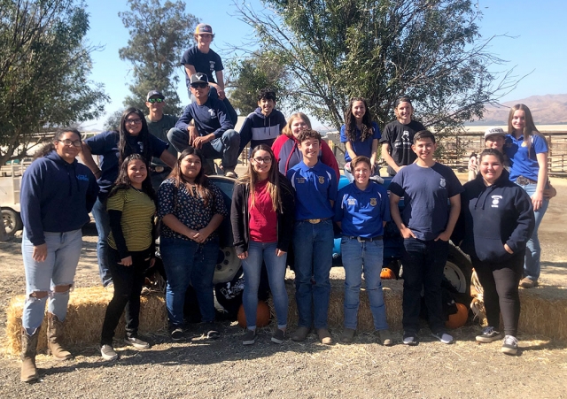 October 29th Fillmore FFA student leaders hosted the “Fall on the Farm” event for all the FUSD preschools, Pre-K, Kindergartens, and K-1 classes. Pictured above are the students who lead this year’s “Fall on the Farm” event. Read article below for more details. Photos courtesy Jadyn Brant.