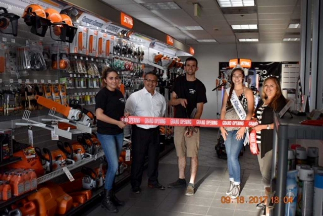 Pictured (l-r) Dulce Zellmer, Martin Guerrero, Evan Zellmer, Miss Fillmore Sara Uridel and Ari Larson cut the ribbon to welcome Fillmore Saw to the community. Photo courtesy Ari Larson.