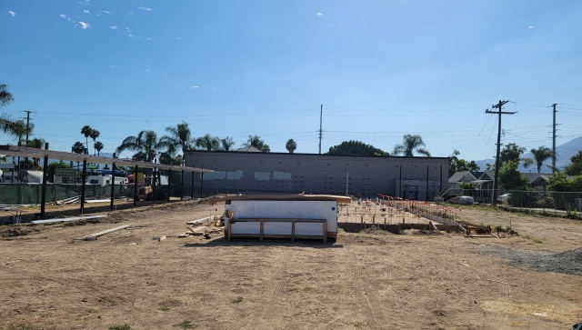 Sonic construction is underway finally! This will be the first Ventura County Sonic Drive-in, located at the northwest corner of Orange Grove and Ventura Street (SR-126). Originally it was scheduled to open in the summer of 2019, but Covid-19 and other factors caused its delay. Since then, it has been delayed to November of 2024, but activity is taking place at the construction site. So soon enough Fillmore Sonic will be here! 