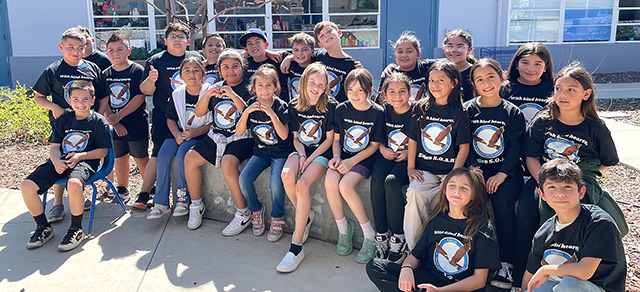 San Cayetano Elementary School Principal Dina Ticas said, “Our students sporting their new San Cayetano Kindness shirts. What an excellent way to end February, the month of Friendsgiving and Kindness!” 