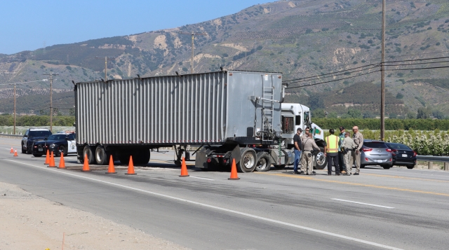 On Thursday, May 30, at 8:21 a.m., the Ventura County Fire Department, AMR Paramedics, and California Highway Patrol responded to a semi-truck vs a semi-truck eastbound on SR126 / Powell Road in Piru. Arriving firefighters reported one of the trucks was leaking diesel fuel onto the highway, forcing the closure of one lane in each direction. After four hours, the road was reopened. Photo credit Angel Esquivel-Firephoto_91.