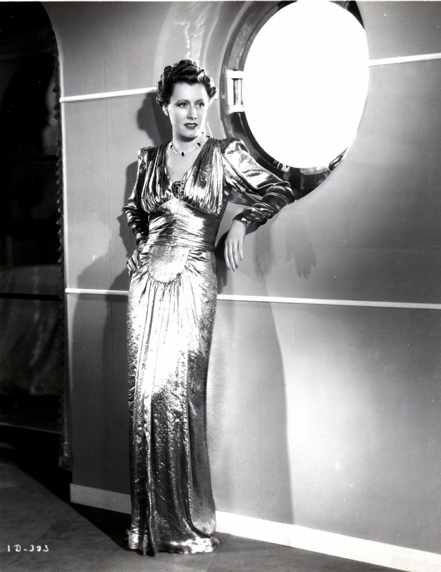 Irene Dunne wearing Greer gown in 1939. Photo by Richard Kelly.