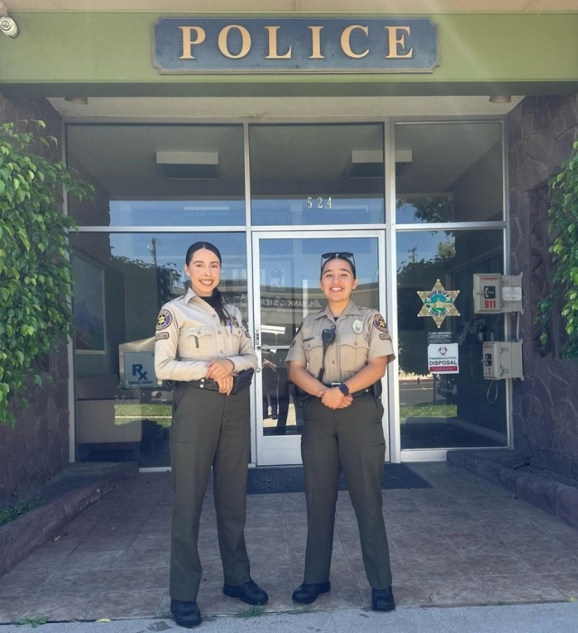 Meet our Fillmore Cadets: Denise Marquez (right) is a recent graduate of California State University, Northridge. She obtained her bachelor’s degree in sociology and is looking to continue a law enforcement career with the finest agency in the county, VCSO! Aalyiah Alfaro (left) is finishing up her last year at California State University Channel Islands where she is working on her sociology degree. Aalyiah is also doing an internship with Ventura County Behavioral Health and is looking to pursue a career in clinical social work. In addition to knocking their Cadet responsibilities out of the park, these two superstars are both Explorer Advisors who spend countless hours training, mentoring, and developing our young Explorers. They are smart and both have a bright future ahead of them. Denise and Aalyiah, thank you for all that you do. VCSO is lucky to have you both! Courtesy https://www.instagram.com/fillmorepd/. 
