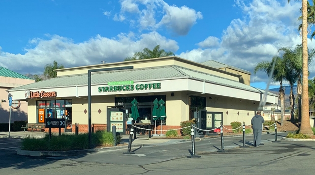 Starbucks was closed last on Thursday, December 31st, when a gas leak was discovered outside Little Caesar’s Pizza next door. It reopened the next day. Fillmore Starbucks had cut its hours recently, closing at 1PM, but returned to normal hours on January 6th.