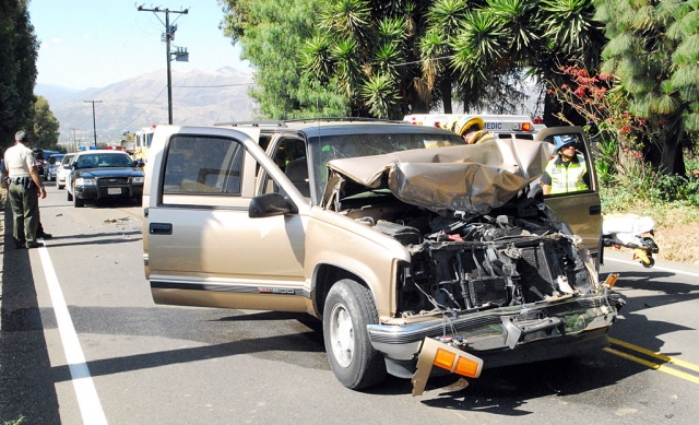 An older model GMC SUV driven by Eric Raul Hernandez, 45, of Moorpark collided with a 1979 GMC pickup Thursday afternoon on Highway 23. Hernandez was southbound, a short distance from Bardsdale Avenue when he crashed into 62 year old Fillmore resident Elioenai Estrada’s car, as she was making a left turn into a private driveway. Hernandez was transported to the Ventura County Medical Center. Estrada suffered no reported injuries. Hernandez was reported to allegedly be highly intoxicated and unconscious when transported
from the scene. His vehicle suffered substantial damage.