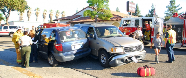 A two car collision occurred at the intersection of Sespe Avenue and Orchard Street Monday about 2 p.m. The Dodge Caravan suffered significant damage while the other vehicle sustained front-end damage.