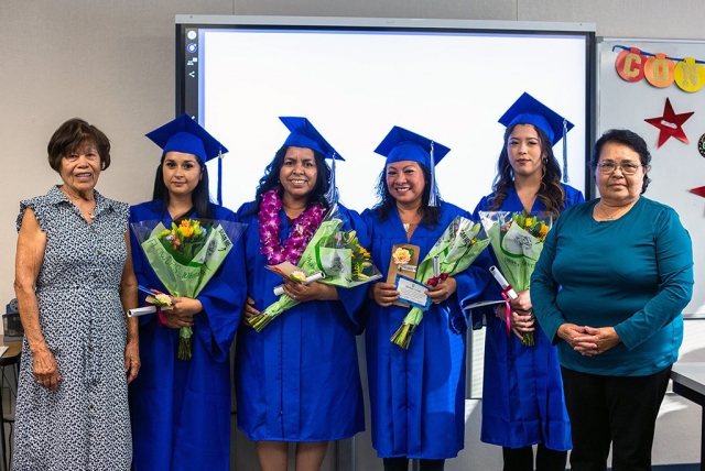 Early graduates Carmita Paredes, Jocelyn Castaneda, and Luz Gonzalez!