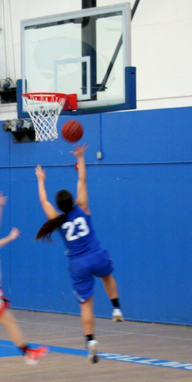 Kayla Grove goes up for a layup. Kayla scored 13 points, 7 rebounds and 4 steals this past Saturday. The Fillmore Flashes will host two Alumni Games on Saturday January 4th, 2014. The lady flashes will play first at 4:00 pm followed by the flashes at 5:30 pm. Please come out and support our current varsity teams along with the past players from Fillmore High School. We look forward to seeing you at the game.
