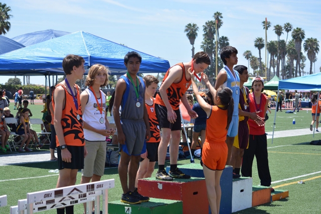 Mauricio Flores 4th place intermediate 800m, 4th Place 1500m