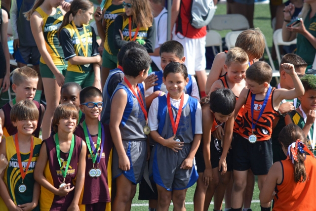 1st place 4x100m and 2nd place on 4X400 relay bantams. Javier 