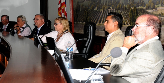 Fillmore City Council Members listen to half a dozen Fillmore business owners complain about the financial and emotional damage caused by their heavy-handed negotiation tactics with the property owner.