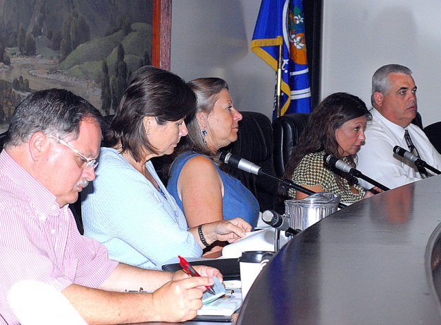 From left: Council members Brooks, Washburn, Mayor Patti Walker, Hernandez, and Conaway, all attended Thursday's special meeting.