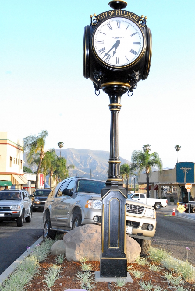 Both Fire and Police responded to a single vehicle traffic accident on Central Ave. at approximately 6:30 p.m., Tuesday night. To a concerned City Council and audience, Police Captain Tim Hagel explained that Lupita Acero, 42 of Fillmore, lost control of her 2005 Ford Explorer, driving up a large boulder on the traffic island containing the City’s new $30,000 clock. Hagel reported that there were no injuries, and only minor damage to the SUV and City property. It was happily noted that placing a large boulder in front of the clock protected it. The boulder was City Planner Kevin McSweeney’s idea.