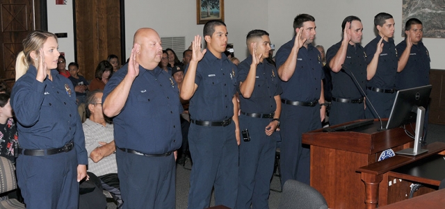 Tuesday night’s City Council meeting began with the swearing in of new volunteer firefighters to the Fillmore Fire Department; Fire Chief Keith Gurrola was there to introduce the new volunteers.