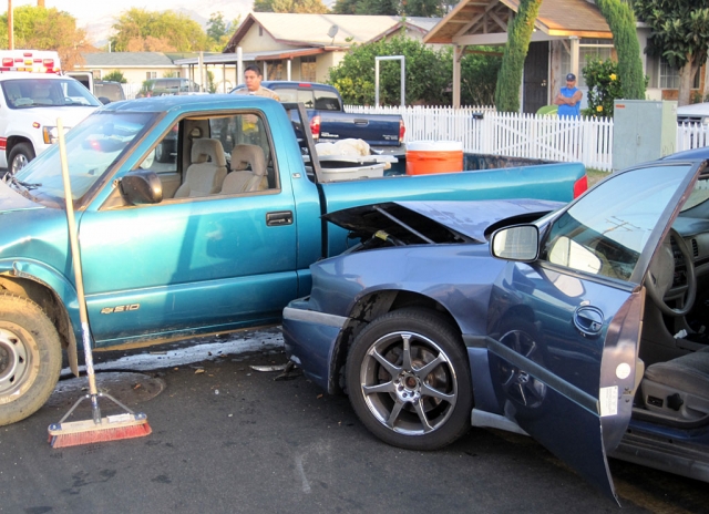 On 07/17/2012 Fillmore Fire Department, AMR Ambulance and Ventura County Sheriff’s Department responded to a traffic collision on the 800 block of 3rd St. Upon arriving on scene, Firefighters found 2 vehicles involved in the traffic accident. 