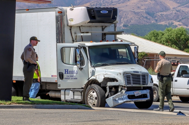 On Thursday, September 29th, Fillmore Police were seen investigating a traffic collision that happened in front of Carls Jr, 725 W Ventura St, Fillmore. Fillmore Fire was also requested but was later cleared. Minor injuries were reported, and moderate damage was seen in the involving vehicles. Photo credit Angel Esquivel--AE News.