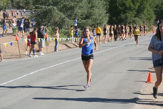 Jordyn Vassaur - Varsity Girls Runner of the Week. Jordyn had proven to be one of our most consistent runners on the Varsity team.