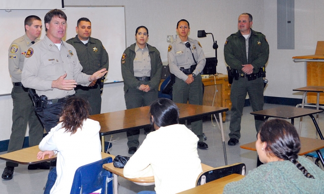 Chief Tim Hagel addresses the fi rst Sheriffs Explorer’s meeting for Fillmore.