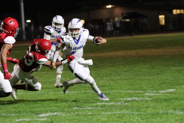 The Fillmore Flashes football team got their first league win, 28-14 vs. Hueneme High School, to improve their overall record to 4-3. Senior linebacker Abraham Santa Rosa and senior defensive lineman Marshall Martinez both had strong games. Junior defensive back Ryan Gonzalez contributed with his first interception of the year. Running back Bryce Nunez led the way again with 116 yards rushing and 3 TDs. Senior quarterback Jake Saviers threw for 111 yards on 13 of 19 passing and 1 touchdown to junior receiver Jared Schieferle. Flashes JV also defeated Hueneme with a final score of 28-20. Next week the Flashes have their bye week, but return to play on 10/12 at Santa Clara high school at 7pm. Submitted By Head Coach Sean Miller. Photos by Crystal Gurrola.